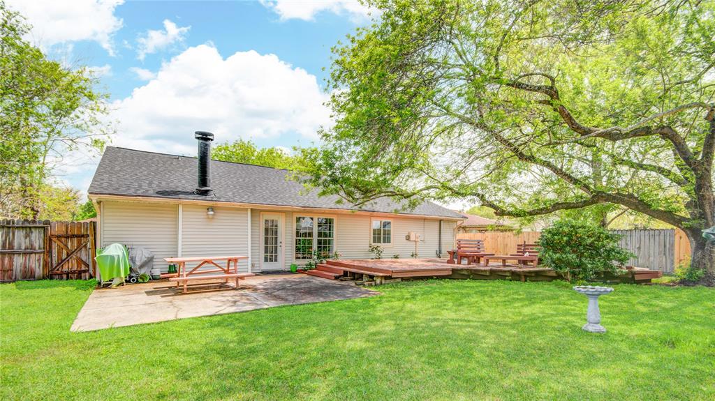 303 Forest Hills Drive, League City, Texas image 36