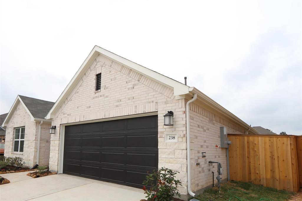 238 Augustine Way, Magnolia, Texas image 7