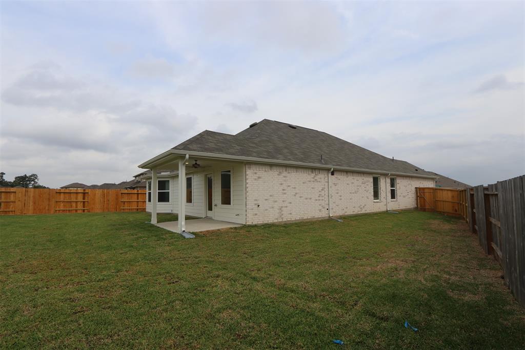 238 Augustine Way, Magnolia, Texas image 5