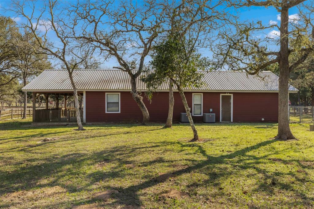 1087 County Road 156 Rd, Columbus, Texas image 22