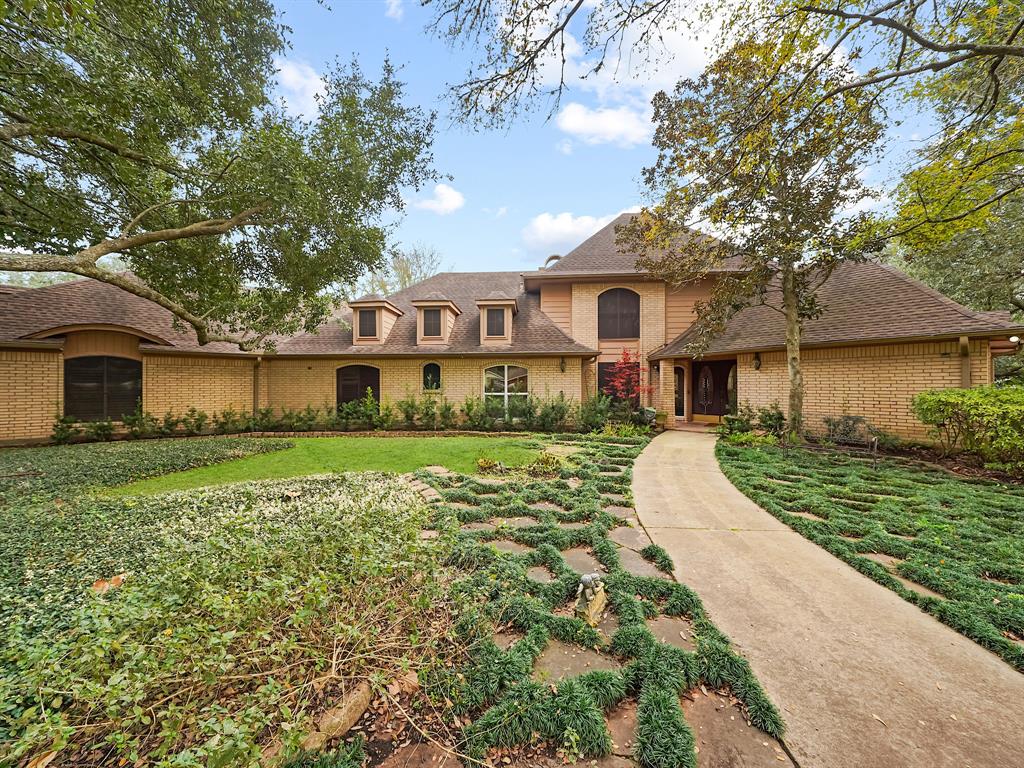 1018 Plantation Meadows Drive, Richmond, Texas image 1