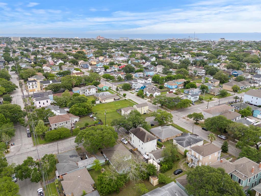 1211 35th Street, Galveston, Texas image 40