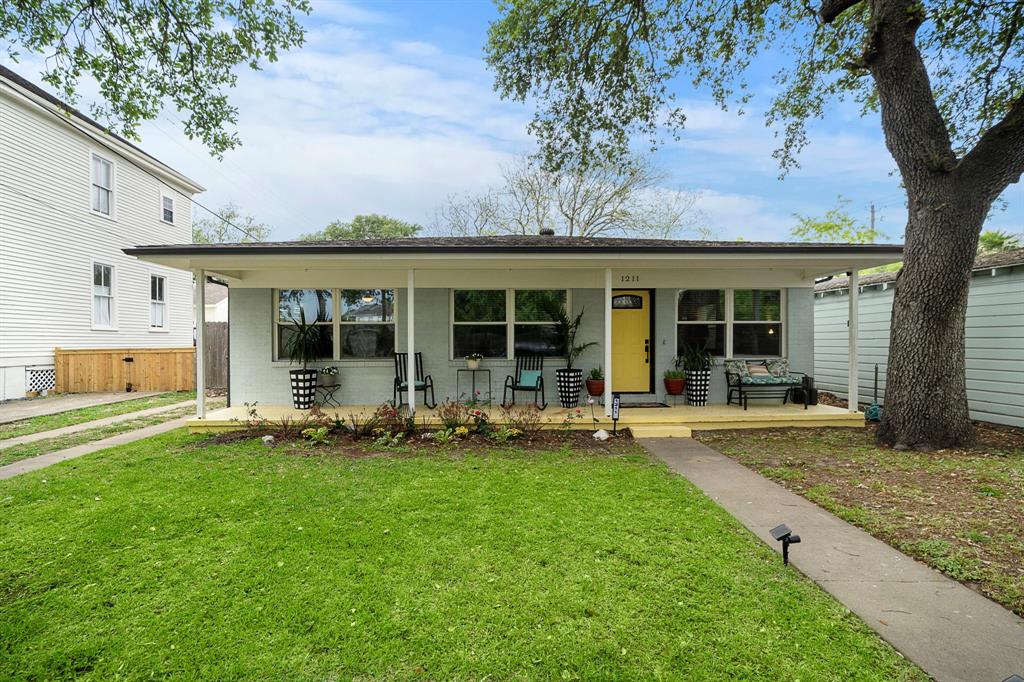 1211 35th Street, Galveston, Texas image 3
