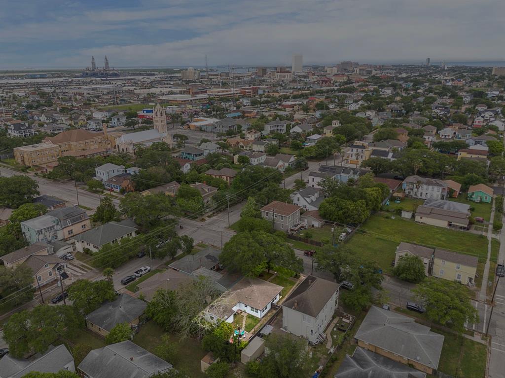 1211 35th Street, Galveston, Texas image 39