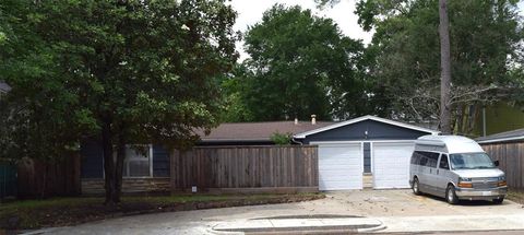 Single Family Residence in Houston TX 4809 Ella Boulevard.jpg
