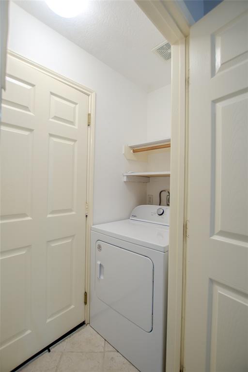 1610 Trail Forest Court, Houston, Texas image 33