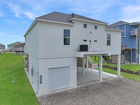 A home in Crystal Beach