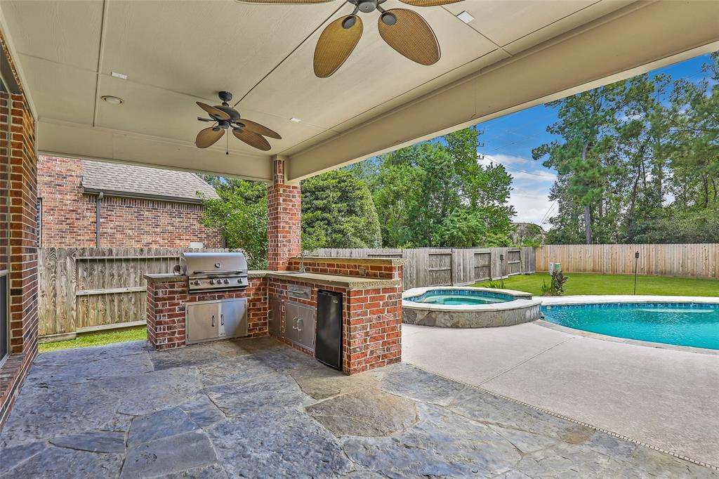 11822 Bandera Creek Lane, Humble, Texas image 7