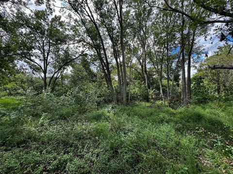 Photo of 2428 Red Bluff Road, Pasadena, TX 77506 (MLS # 45782932)