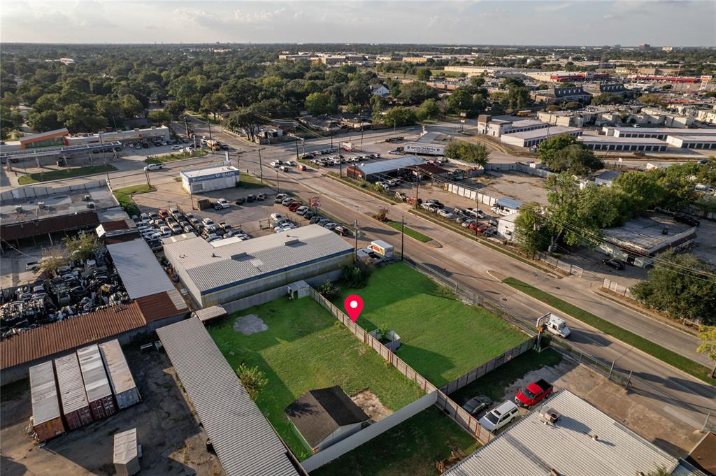 7811 HAMMERLY BLVD