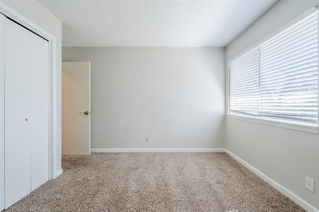 5303 Quail Tree Lane, Humble, Texas image 22
