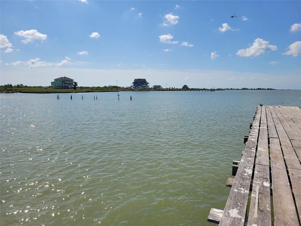 00000 Bayou Avenue