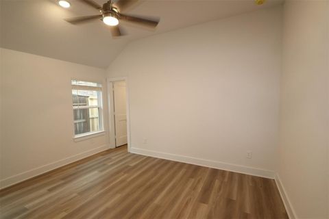 A home in Willis