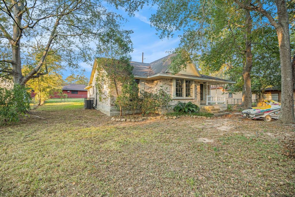 25615 Running Water Drive, Huffman, Texas image 23