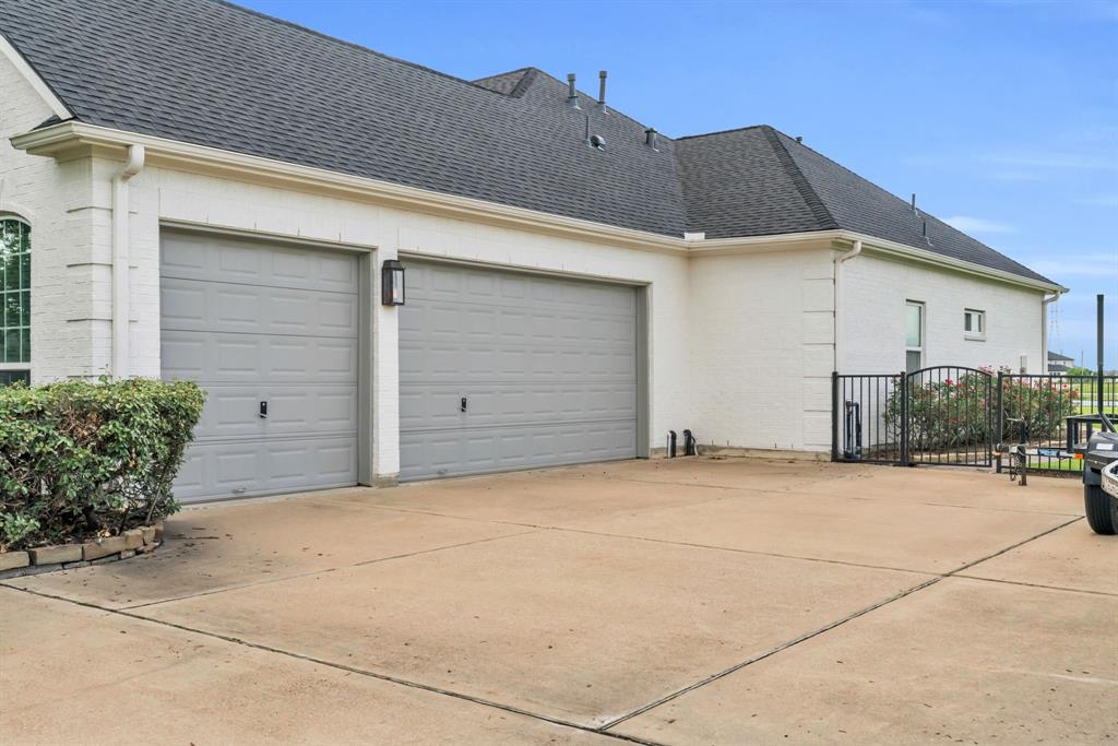27103 Boaters Crossing Drive, Katy, Texas image 5