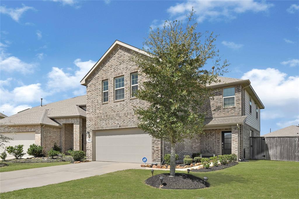 9847 Copper Ranch Trail, Richmond, Texas image 2