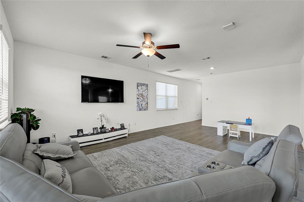9847 Copper Ranch Trail, Richmond, Texas image 10
