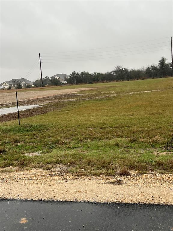 857 Anna Lane, Sealy, Texas image 5