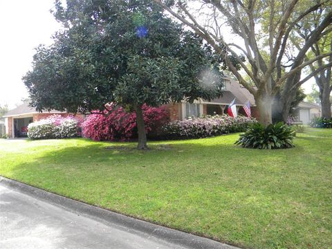 A home in Alvin