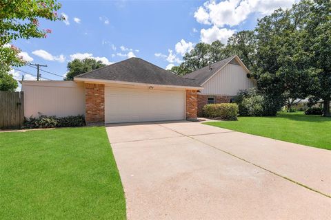 A home in Alvin