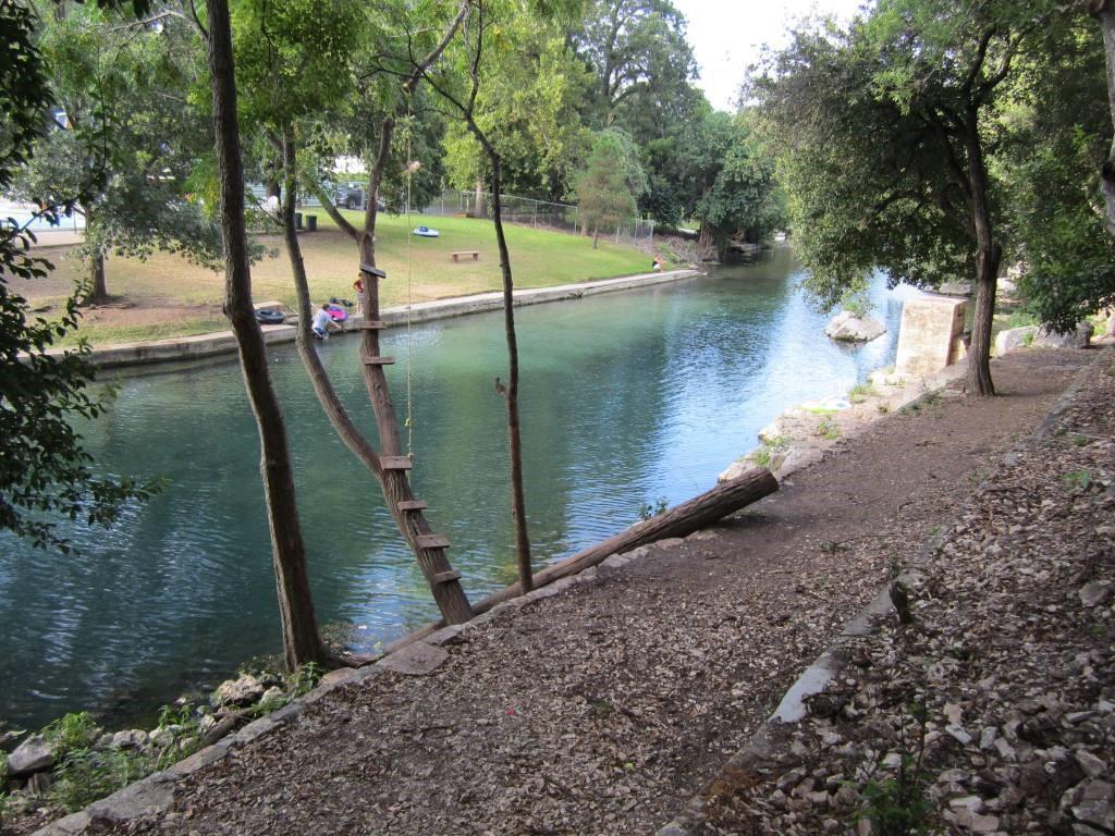 New Braunfels, Texas 78130, United States, 3 Bedrooms Bedrooms, ,3 BathroomsBathrooms,Residential,Active,172677