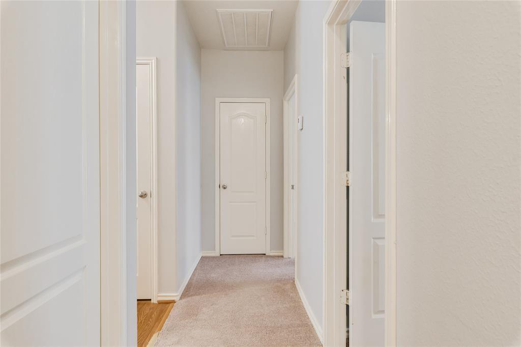 3402 Pebble Beach Lane, Pearland, Texas image 32