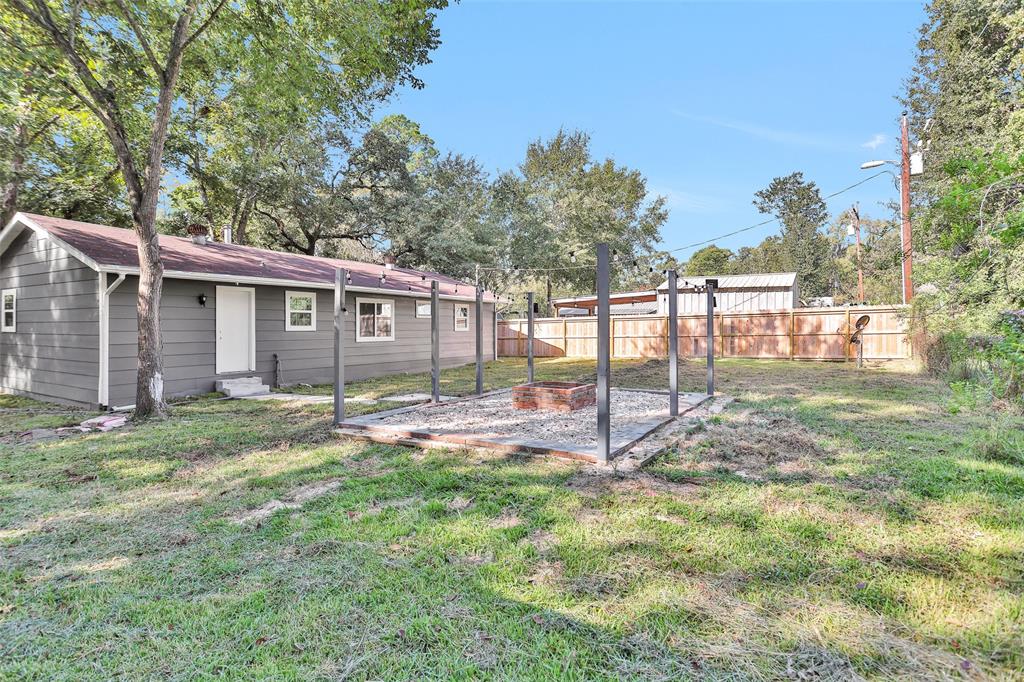 26424 Leisure Lane, Magnolia, Texas image 32