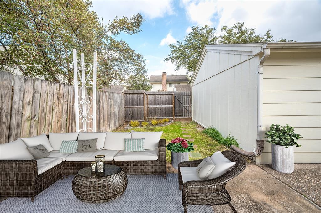 3048 Gessner Road