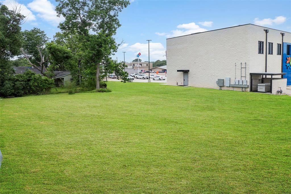 114 E 2nd Street, Deer Park, Texas image 2