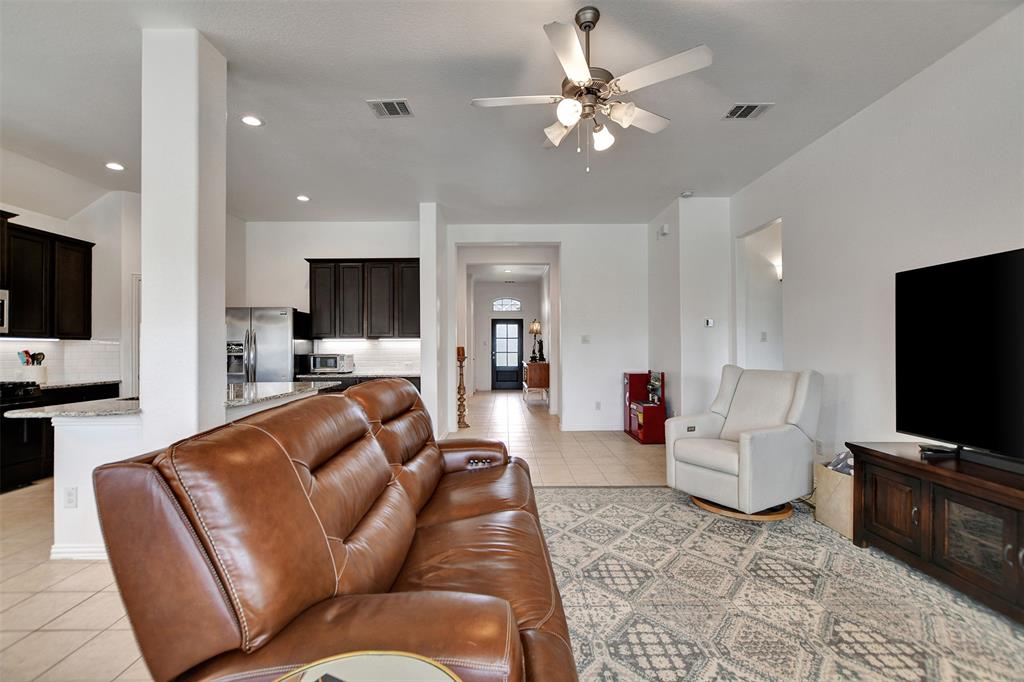 122 San Jacinto Drive, Baytown, Texas image 12