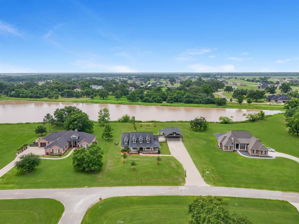 303 Cavalry Trail Drive, Rosharon, Texas image 42
