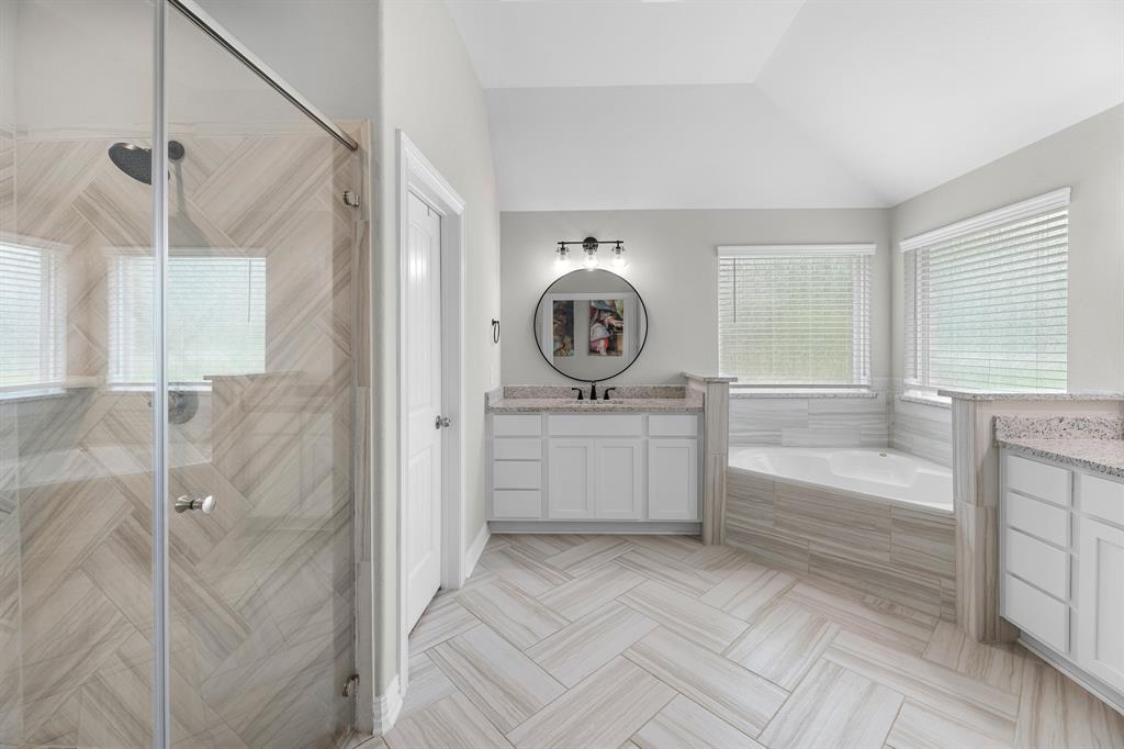 303 Cavalry Trail Drive, Rosharon, Texas image 25
