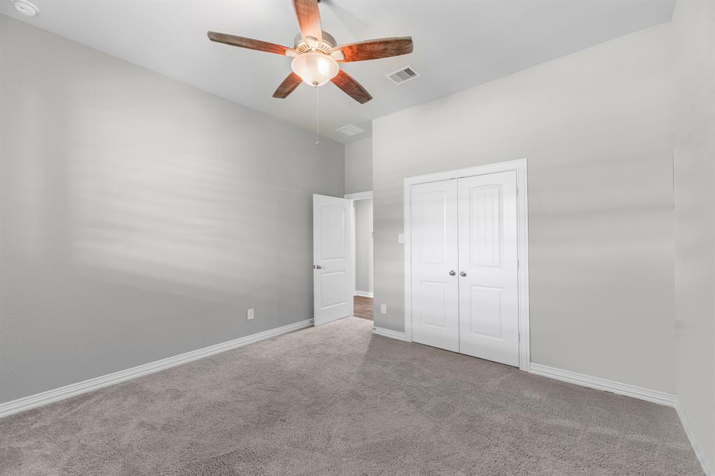 303 Cavalry Trail Drive, Rosharon, Texas image 30