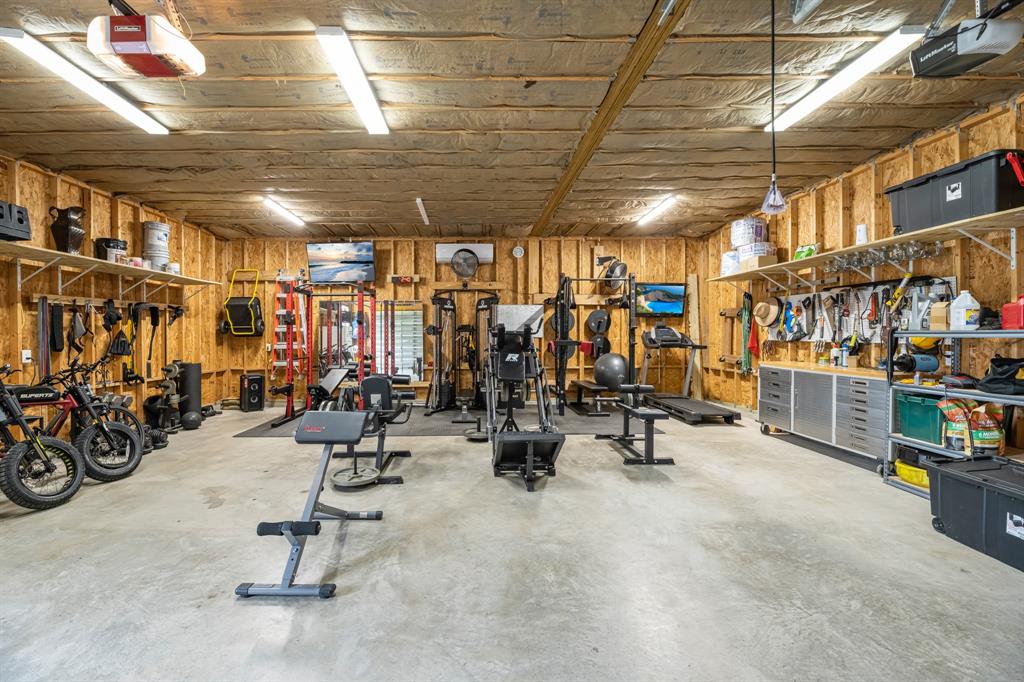 303 Cavalry Trail Drive, Rosharon, Texas image 41