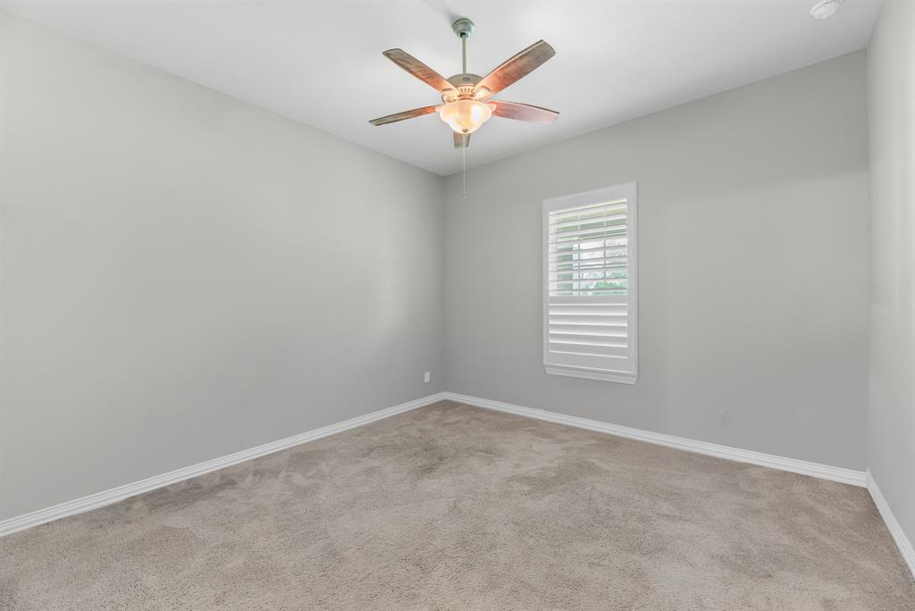 303 Cavalry Trail Drive, Rosharon, Texas image 29