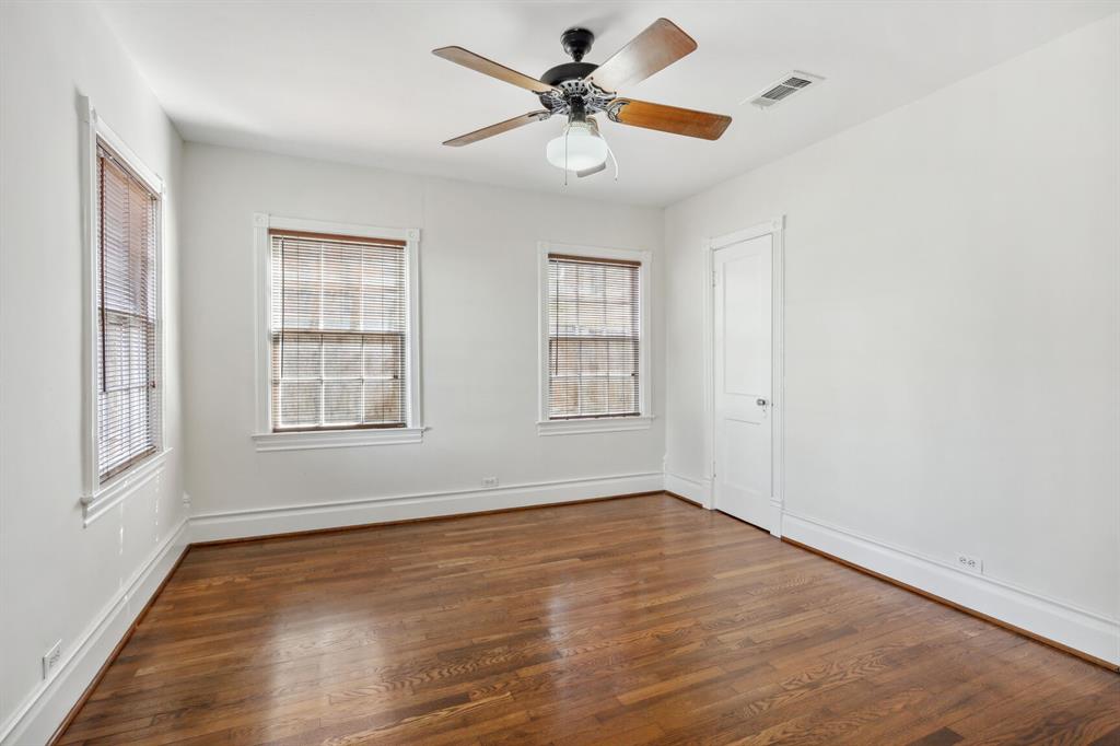 645 E 7th 1/2 Street, Houston, Texas image 12