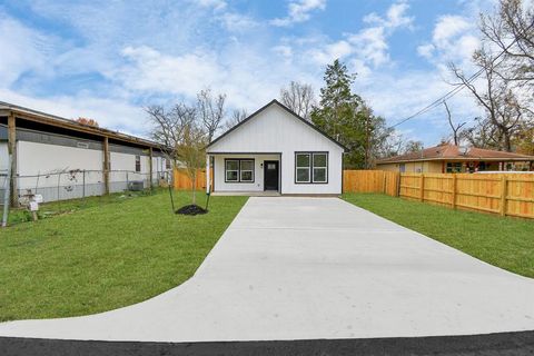 A home in Conroe