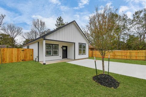 A home in Conroe