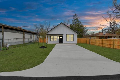 A home in Conroe