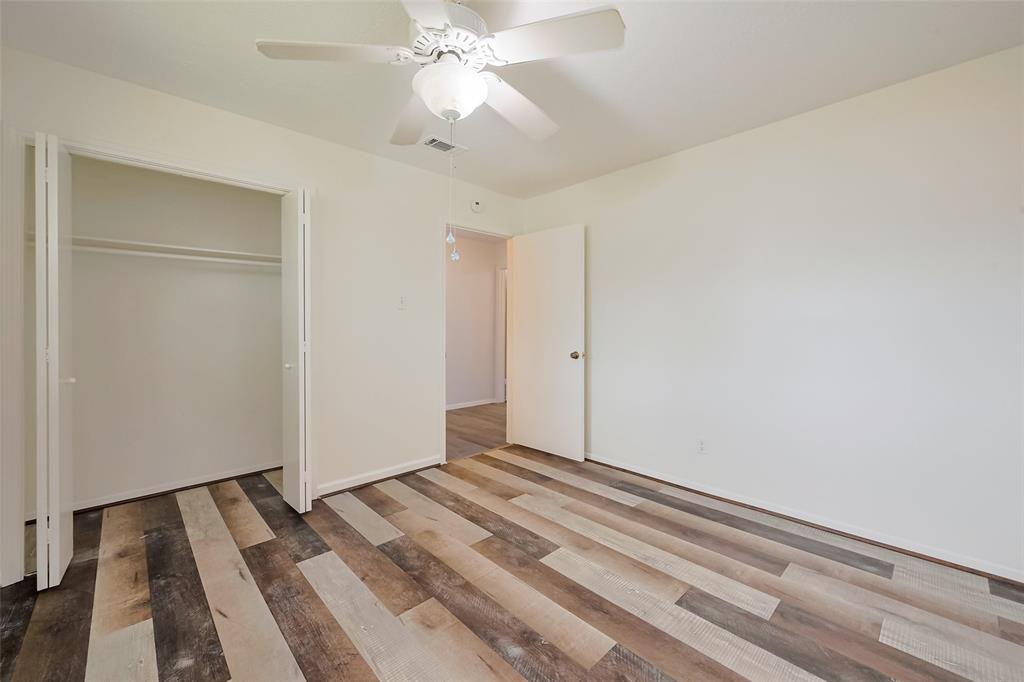 217 Oakwood Street, League City, Texas image 35