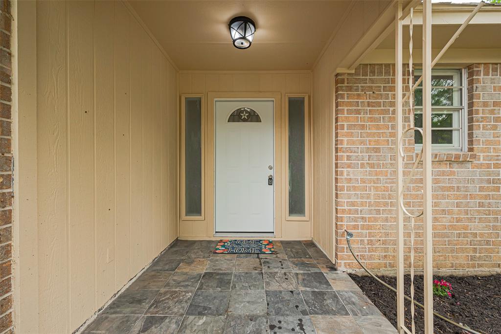 217 Oakwood Street, League City, Texas image 6