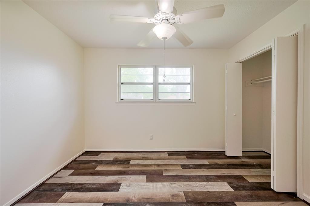 217 Oakwood Street, League City, Texas image 34