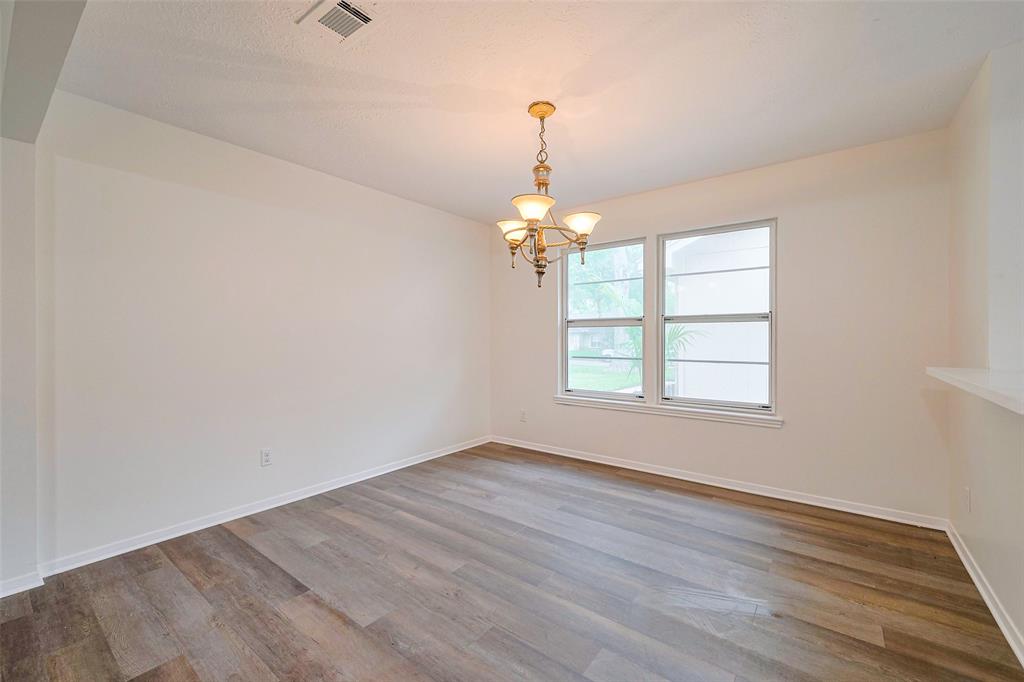 217 Oakwood Street, League City, Texas image 21