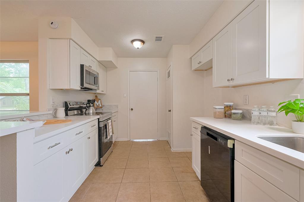 217 Oakwood Street, League City, Texas image 14