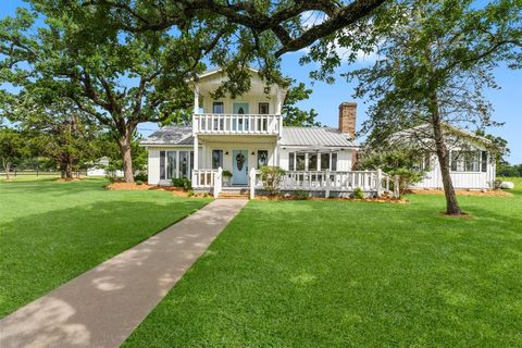 Photo of 4282 Happy Haven Lane, Midway, TX 75852 (MLS # 93418064)