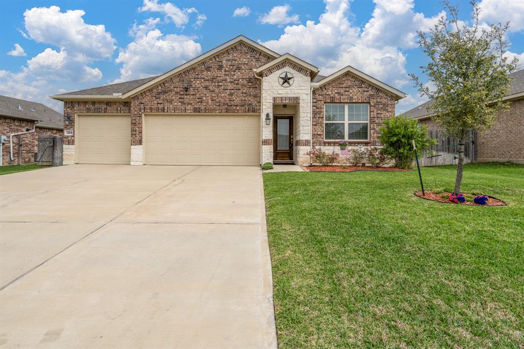 7414 Saint Andrews Drive, Navasota, Texas image 1
