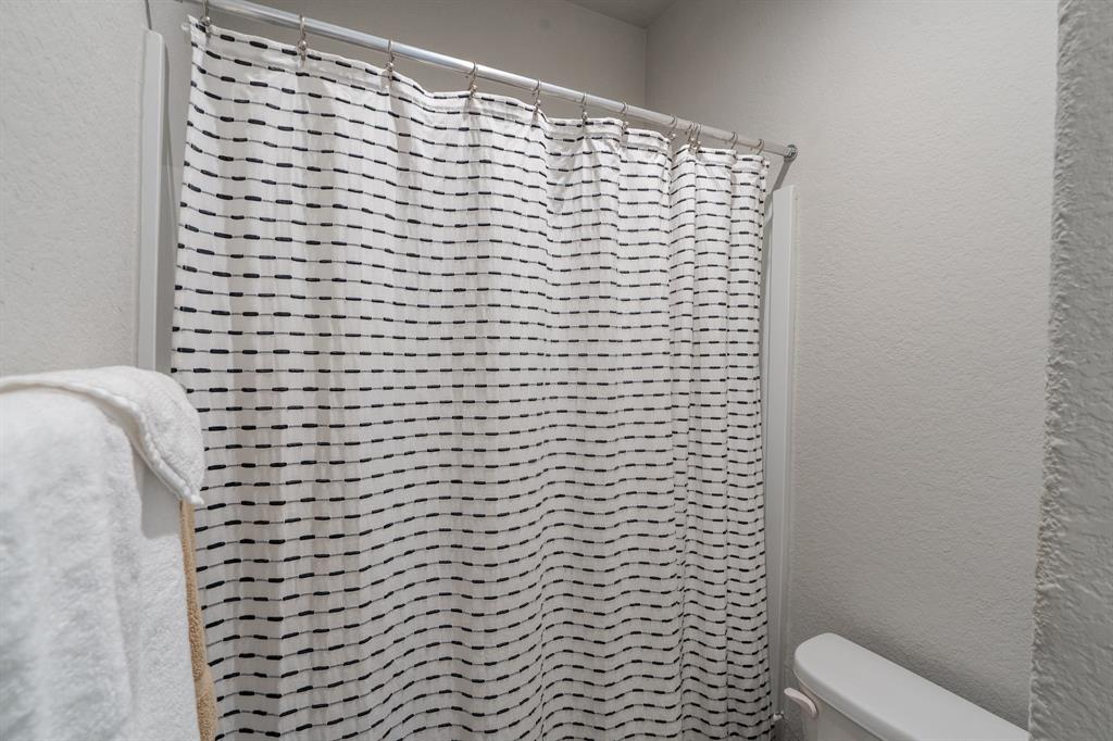 7414 Saint Andrews Drive, Navasota, Texas image 19