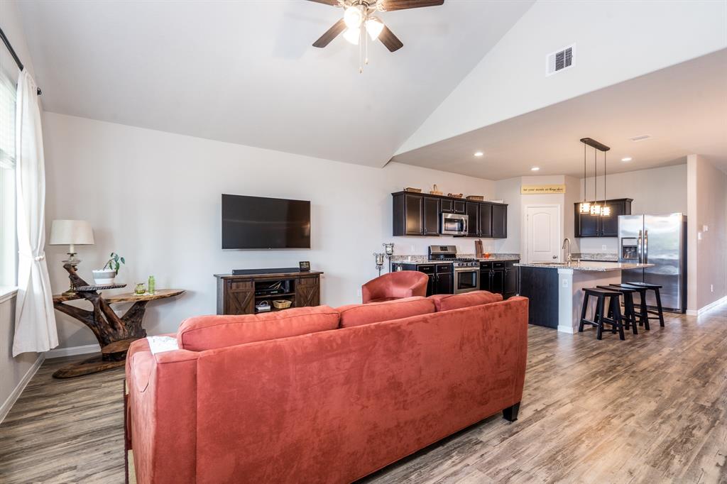 7414 Saint Andrews Drive, Navasota, Texas image 9