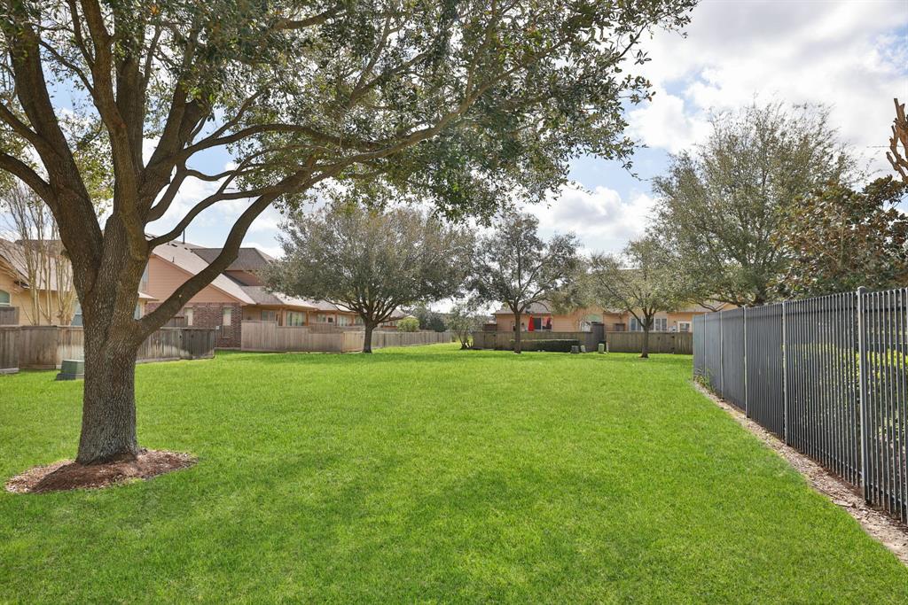 19650 Candlewood Oaks Lane, Spring, Texas image 47