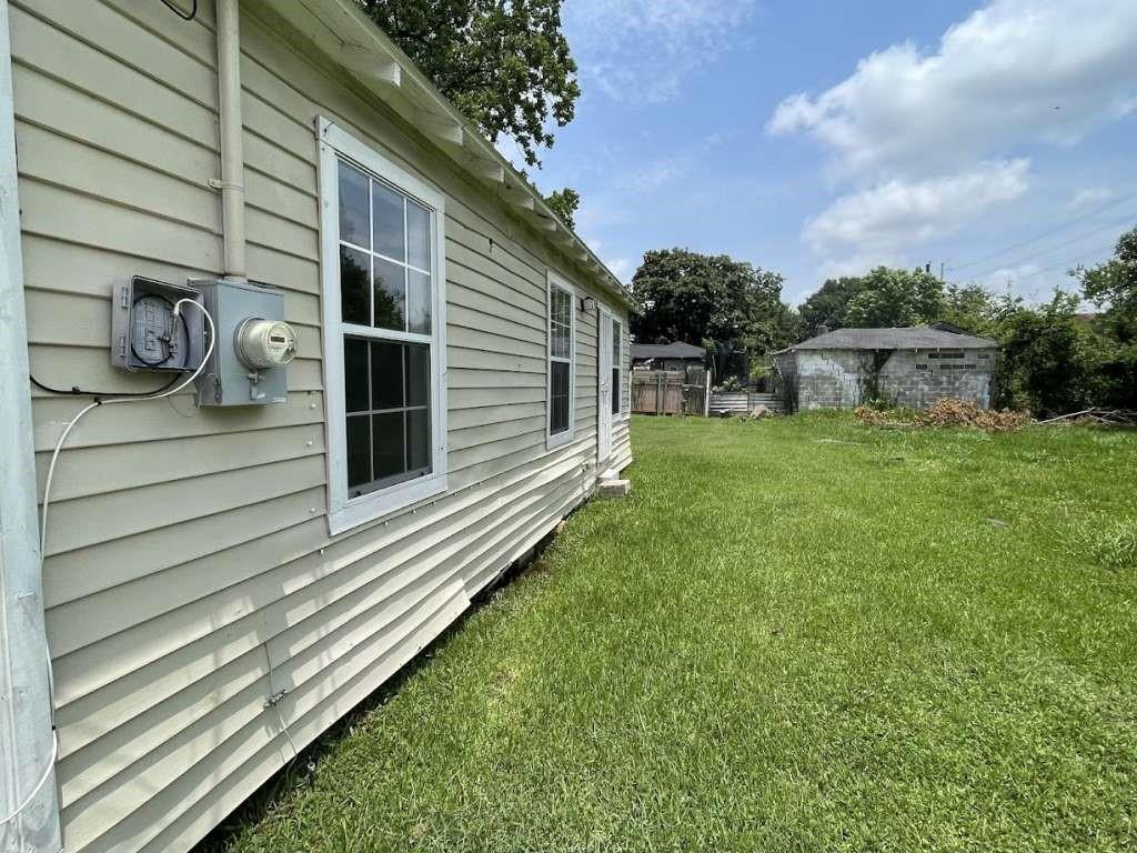 327 De Haven Street, Houston, Texas image 3